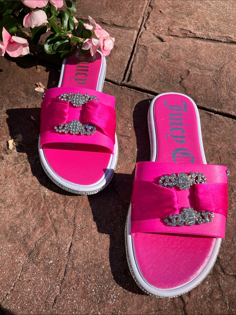 Juicy Couture Hot Pink Crystal-Embellished Slide Sandals w 2 FREE hair clips:)